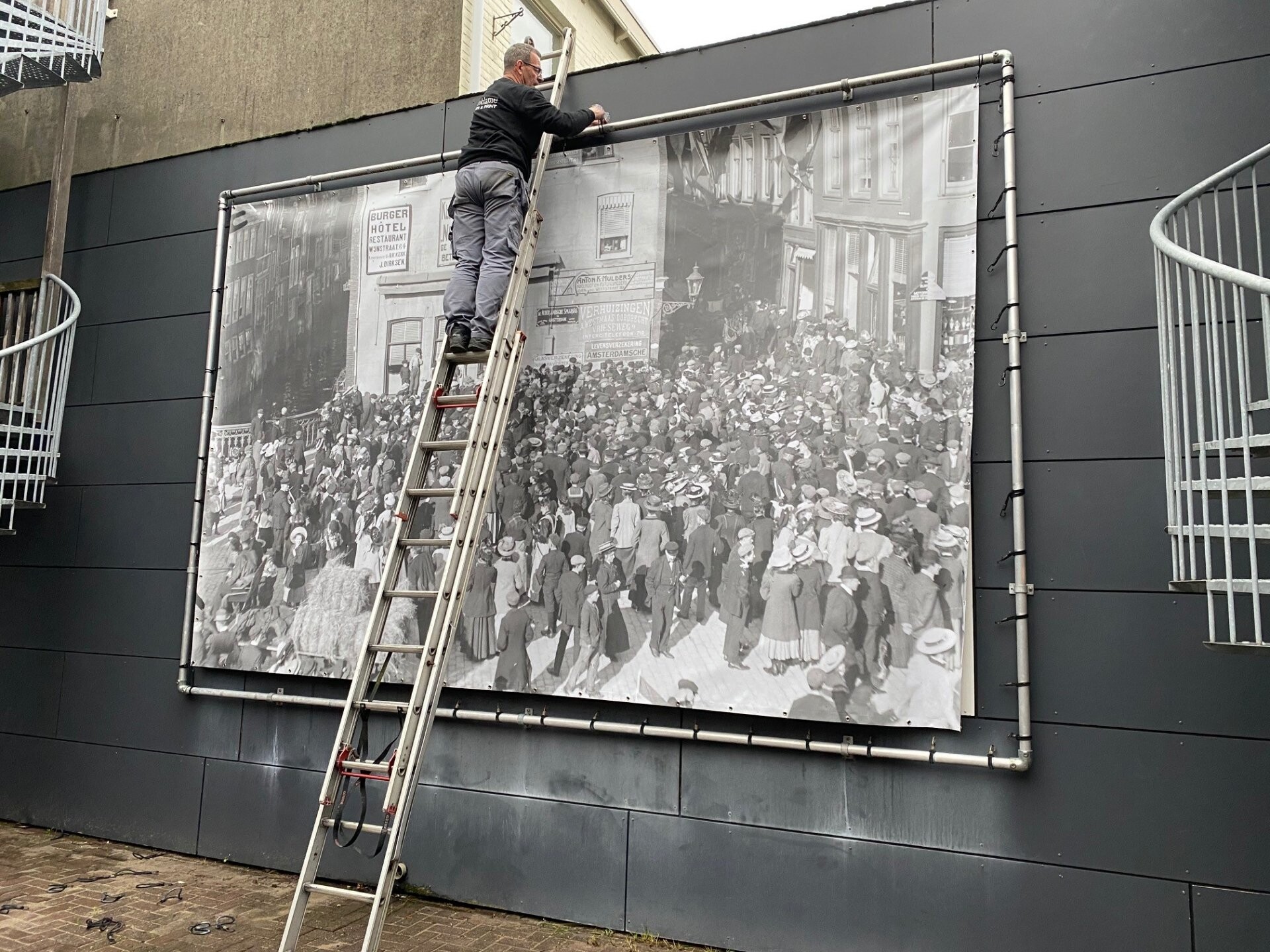 Bannerdoek trivire.1920x0