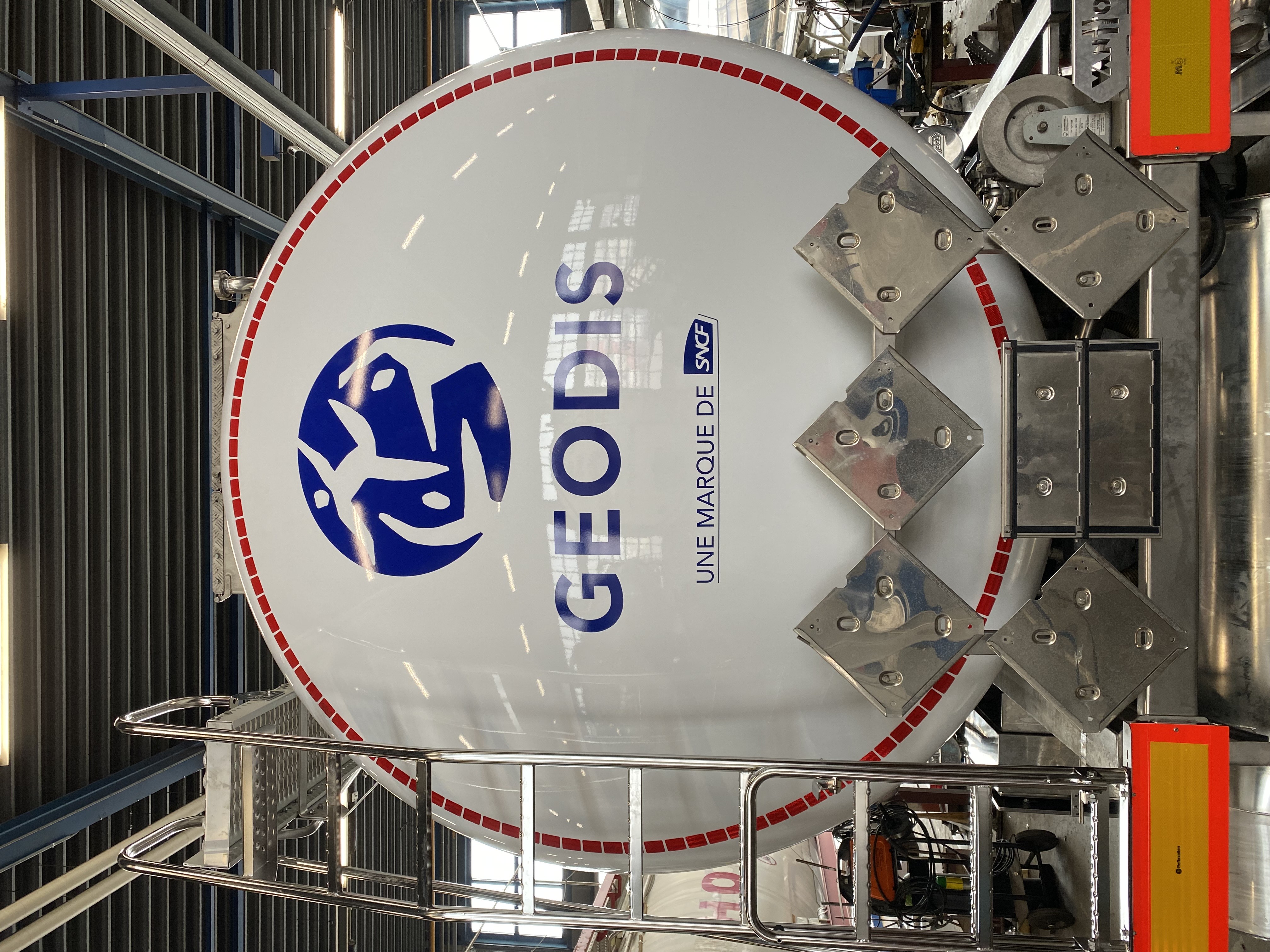 Geodis containerbelettering