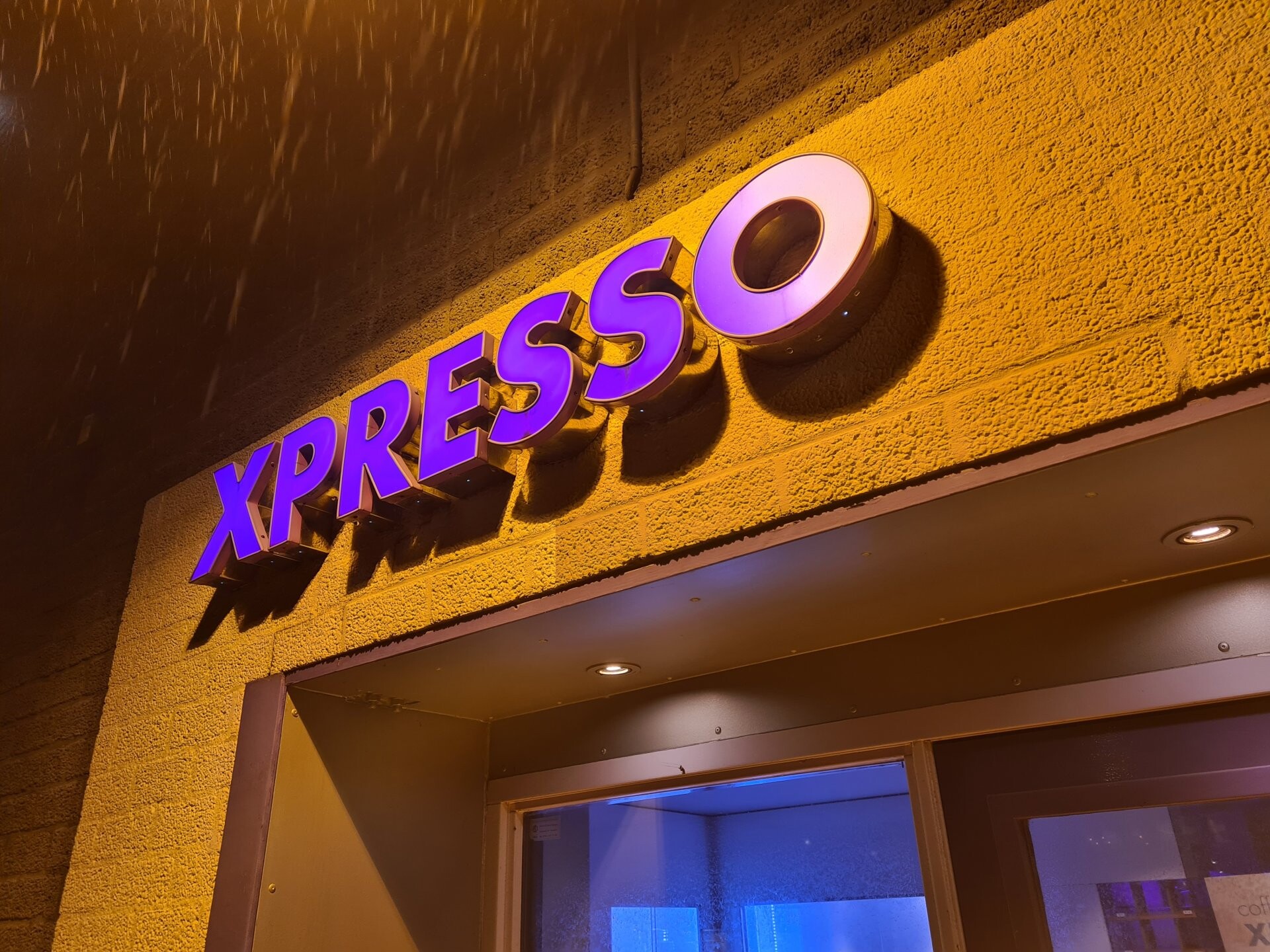 Lichtreclame Xpresso