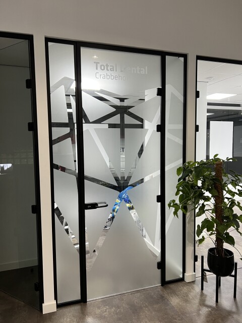 Raamfolie Total Dental Crabbehof