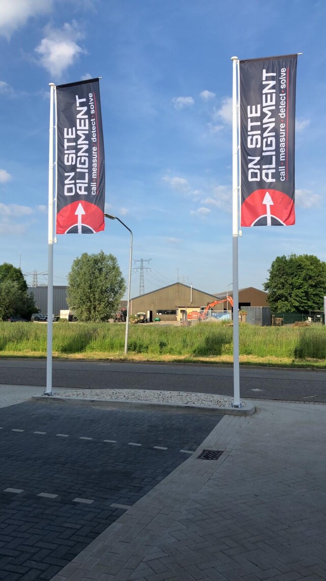 Vlaggen On Site Alignment